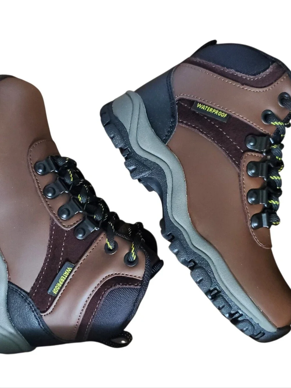 NWT  Magellan  